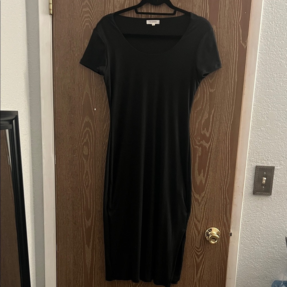 Elegant Black Midi Dress